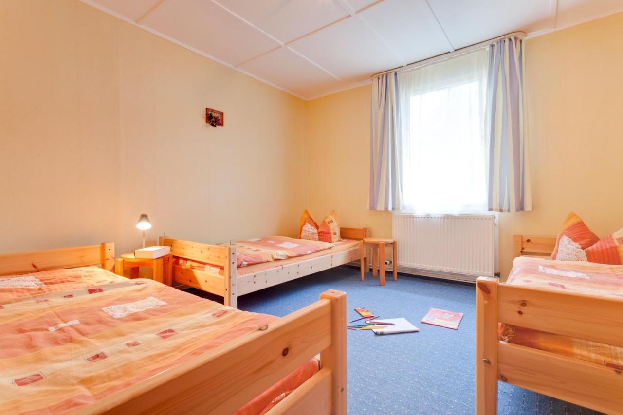 Boddenhus Mit Kamin Villa Zingst Exterior photo